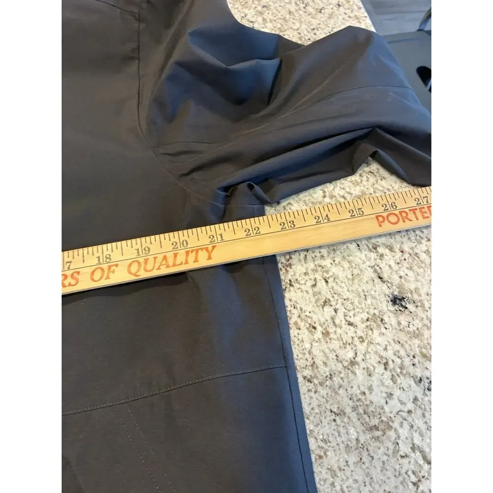The North Face Dryzzle Jacket Mens Medium Black Futurelight Hooded Rain LOGO